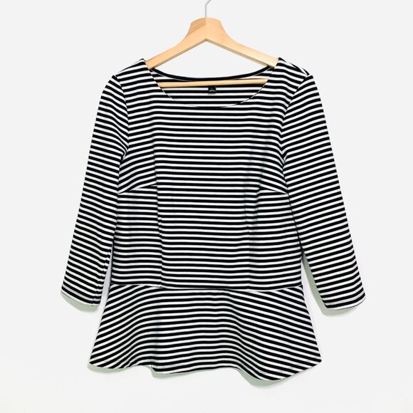 Striped Black & White Long-Sleeve Peplum Top By Ann Taylor Size Large - Picture 1 of 10